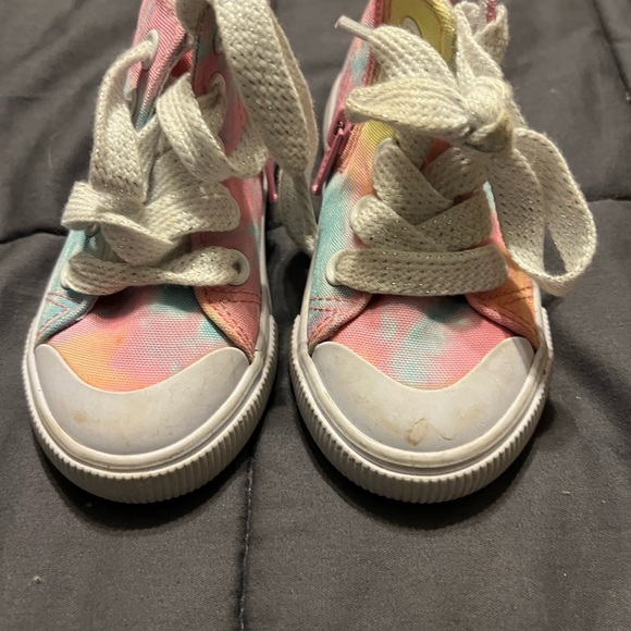 Cat & Jack Multicolor Kids High-Top Sneakers - Picture 1 of 6